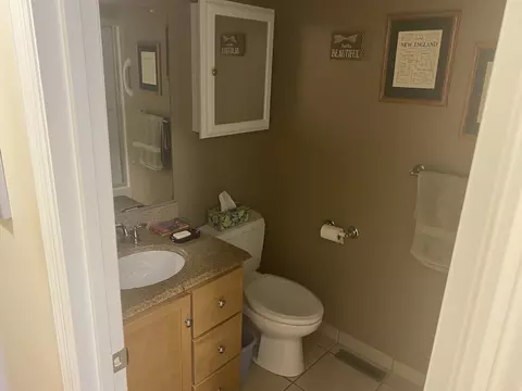 Bath - 17 Pendleton Way, Bloomington, IL 61704 photo 1 of 5