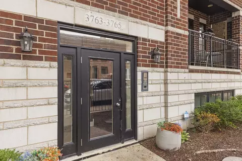 3763 N Wilton Ave #GS, Chicago, IL 60613