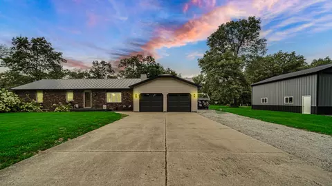 15639 Bradley Ave, Momence, IL 60954