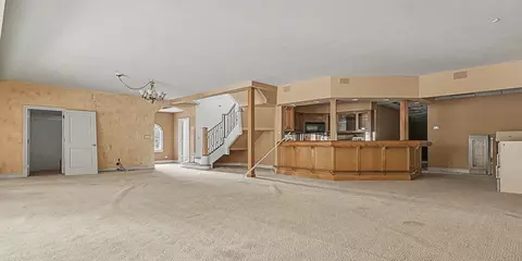 Living - 80 Ashton Dr, Burr Ridge, IL 60527 photo 7 of 8