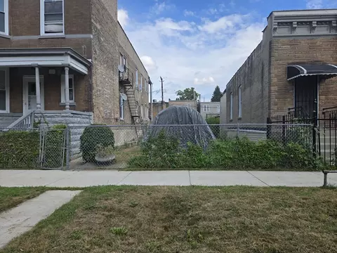 2103 S Trumbull Ave, Chicago, IL 60623