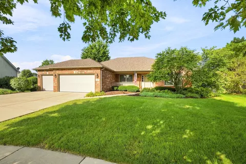 529 Raven Rd N, Shorewood, IL 60404