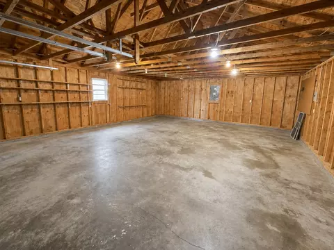 Other - 201 Mc Kinley St, Georgetown, IL 61846 photo 2 of 2