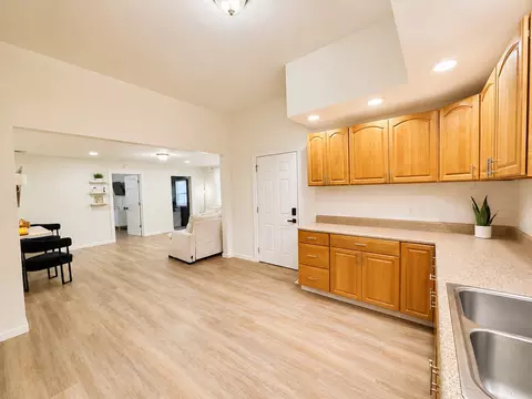 Kitchen - 201 Mc Kinley St, Georgetown, IL 61846 photo 4 of 4