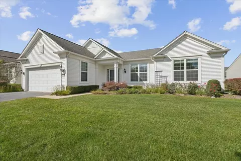 3228 Province Cir, Mundelein, IL 60060