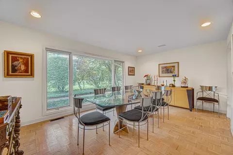 Dining - 68 Graymoor Ln, Olympia Fields, IL 60461 photo 2 of 2