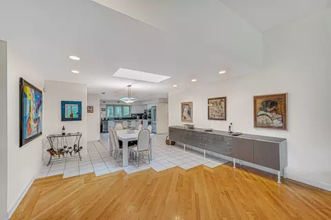 Dining - 68 Graymoor Ln, Olympia Fields, IL 60461 photo 1 of 2