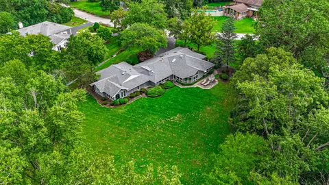 View/Area - 68 Graymoor Ln, Olympia Fields, IL 60461 photo 3 of 8