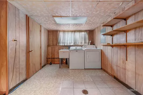 Other - 21 W310 Tee Ln, Itasca, IL 60143 photo 2 of 7