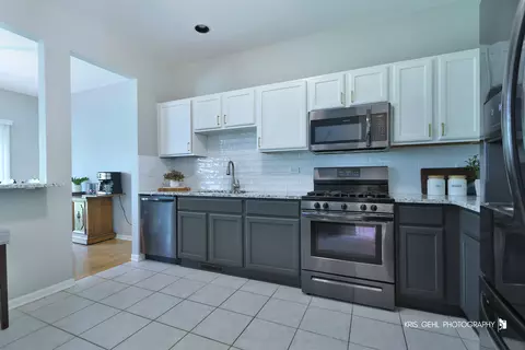 Kitchen - 606 Howard Ave, East Dundee, IL 60118 photo 1 of 3
