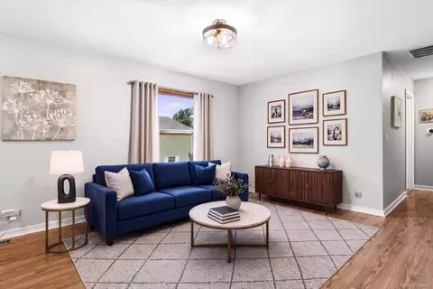 Living - 1105 Mount Vernon Ct #A, Wheaton, IL 60189 photo 2 of 2