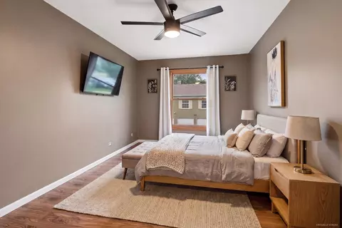 Bedroom - 1105 Mount Vernon Ct #A, Wheaton, IL 60189 photo 2 of 2