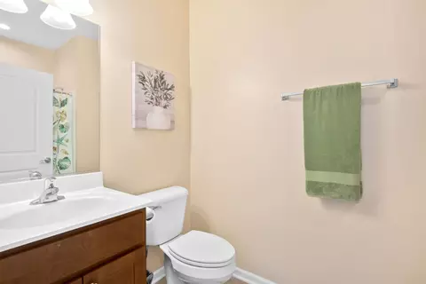 Bath - 912 Baltimore St, Mchenry, IL 60050 photo 3 of 3