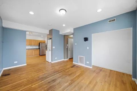 Living - 850 E 82nd St #3, Chicago, IL 60619 photo 1 of 3
