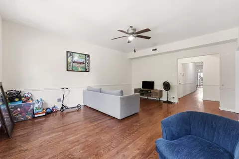 2509 E 76th St #1, Chicago, IL 60649 photo 10