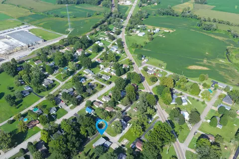 View/Area - 708 E Walnut St, Steeleville, IL 62288 photo 2 of 4