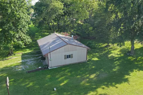 Other - 708 E Walnut St, Steeleville, IL 62288 photo 13 of 20