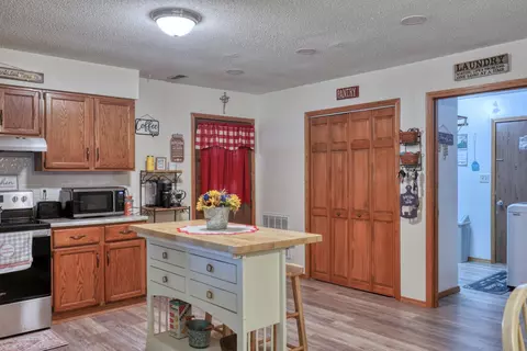 Other - 708 E Walnut St, Steeleville, IL 62288 photo 3 of 20
