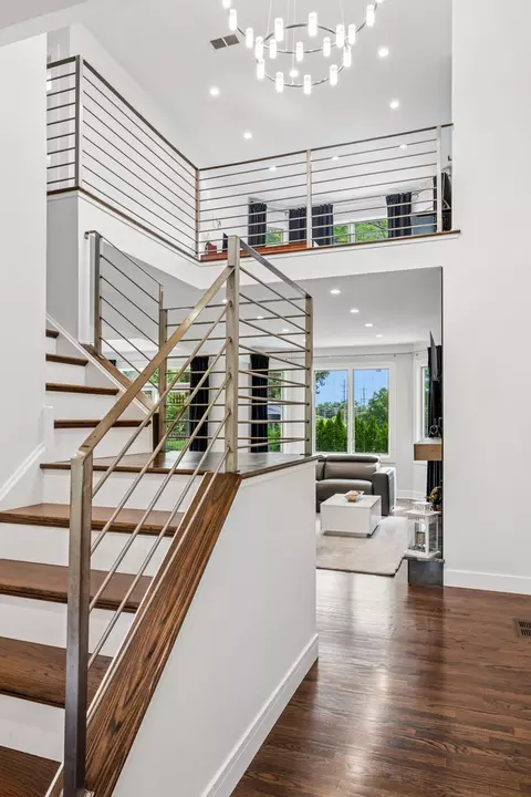 Entry Way - 695 E Nerge Rd, Roselle, IL 60172 photo 1 of 1