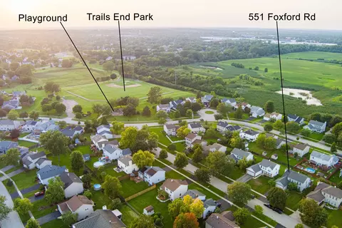 View/Area - 551 Foxford Rd, Bartlett, IL 60103 photo 2 of 4