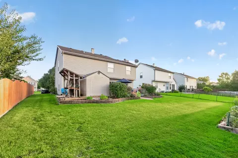 Exterior - 551 Foxford Rd, Bartlett, IL 60103 photo 6 of 9
