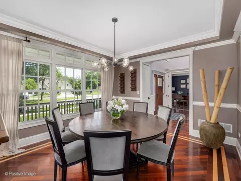 Dining - 302 E Wilson St, Elmhurst, IL 60126 photo 2 of 3