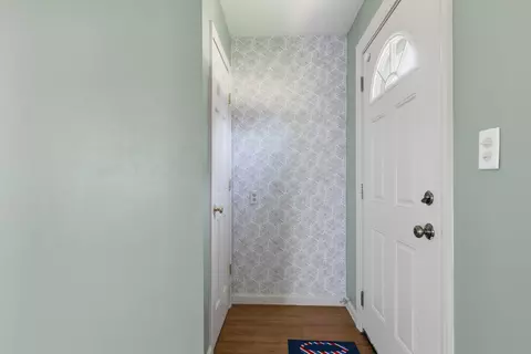Entry Way - 3803 11th Ave, Moline, IL 61265 photo 1 of 2