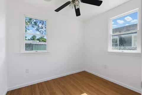 Bedroom - 3803 11th Ave, Moline, IL 61265 photo 1 of 8