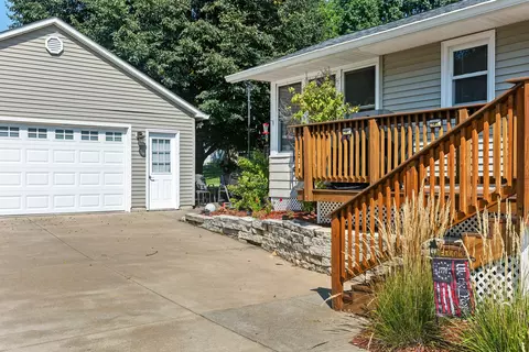 Other - 242 Cliff Ct, Silvis, IL 61282 photo 1 of 8