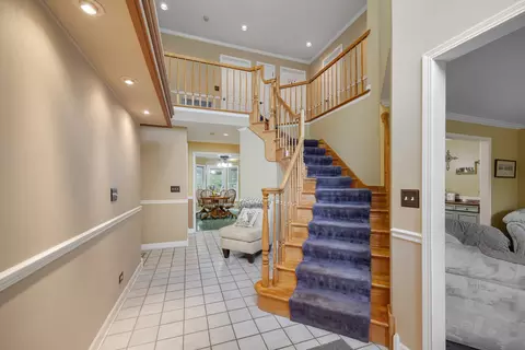 Entry Way - 2877 Sarah Ct, Elgin, IL 60124 photo 2 of 3