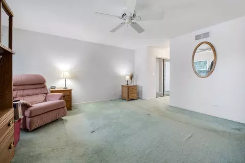 Living - 2877 Sarah Ct, Elgin, IL 60124 photo 3 of 3