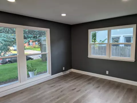 Living - 2505 23rd Avenue B Ave, Moline, IL 61265 photo 3 of 5