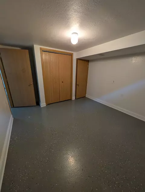 Bedroom - 2505 23rd Avenue B Ave, Moline, IL 61265 photo 8 of 8