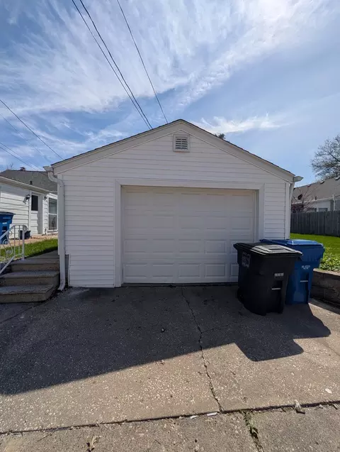 Other - 2505 23rd Avenue B Ave, Moline, IL 61265 photo 4 of 14