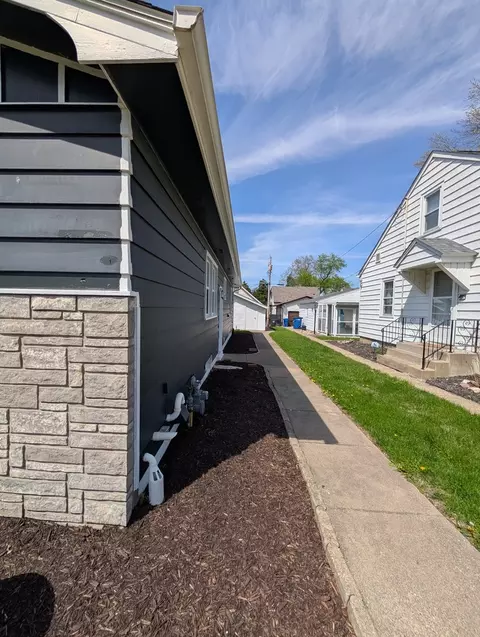 Other - 2505 23rd Avenue B Ave, Moline, IL 61265 photo 1 of 14