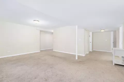 Living - 5315 Sunmeadow Dr, Plainfield, IL 60586 photo 8 of 8