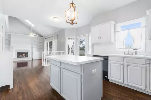 Other - 5315 Sunmeadow Dr, Plainfield, IL 60586 photo 3 of 7