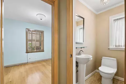Entry Way - 1246 Franklin Ave, River Forest, IL 60305 photo 2 of 3