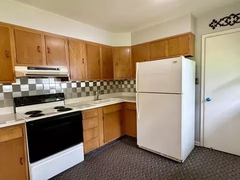 Kitchen - 2327 13th St, Peru, IL 61354 photo 1 of 2