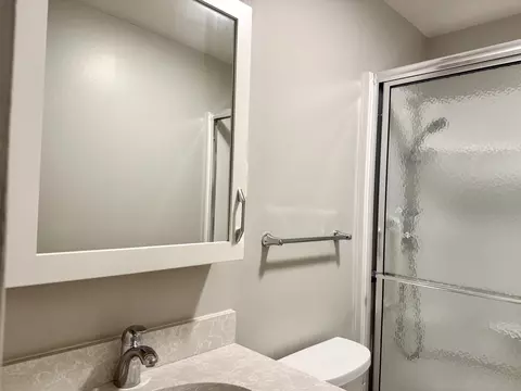 Bath - 2327 13th St, Peru, IL 61354 photo 2 of 4