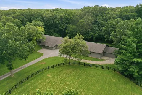 Exterior - 1664 E Rietveld Dr, Crete, IL 60417 photo 17 of 36