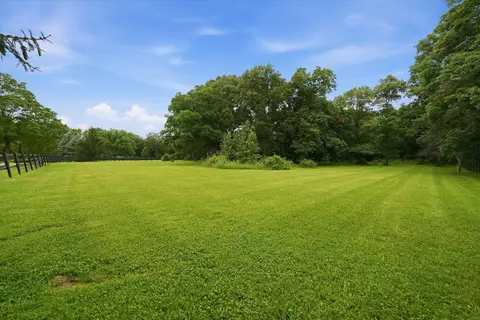 Exterior - 1664 E Rietveld Dr, Crete, IL 60417 photo 27 of 36