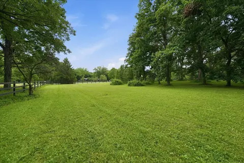 Exterior - 1664 E Rietveld Dr, Crete, IL 60417 photo 26 of 36