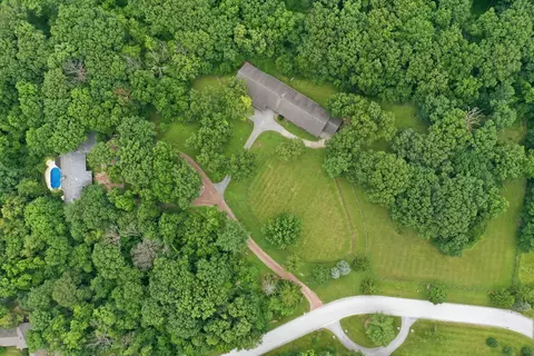 View/Area - 1664 E Rietveld Dr, Crete, IL 60417 photo 5 of 7