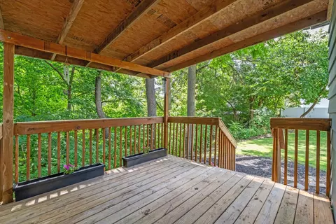 Exterior - 110 14th Ave, Moline, IL 61265 photo 13 of 14