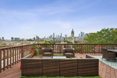 Exterior - 1117 W Fry St #5, Chicago, IL 60642 photo 2 of 6