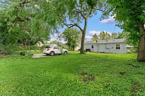 Exterior - 3360 Magnolia Dr, Markham, IL 60428 photo 2 of 2