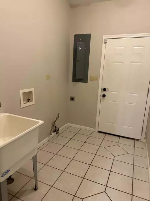 1201 E Chestnut St, Kankakee, IL 60901 photo 9