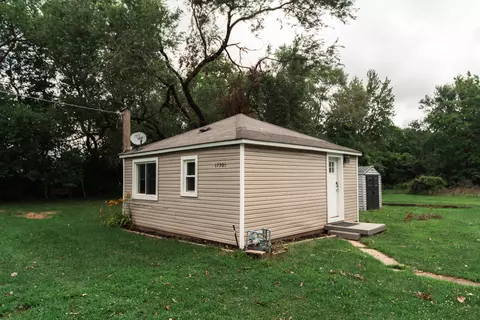 17901 Springfield Ave, Homewood, IL 60430