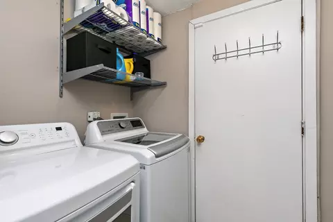 Other - 17 Joslyn Dr, Elgin, IL 60120 photo 3 of 5